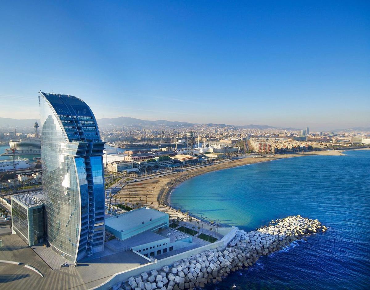 Barcelona Chic Apartments- Free Parking - 10 Min From Bcn City Centre By Metro Extérieur photo